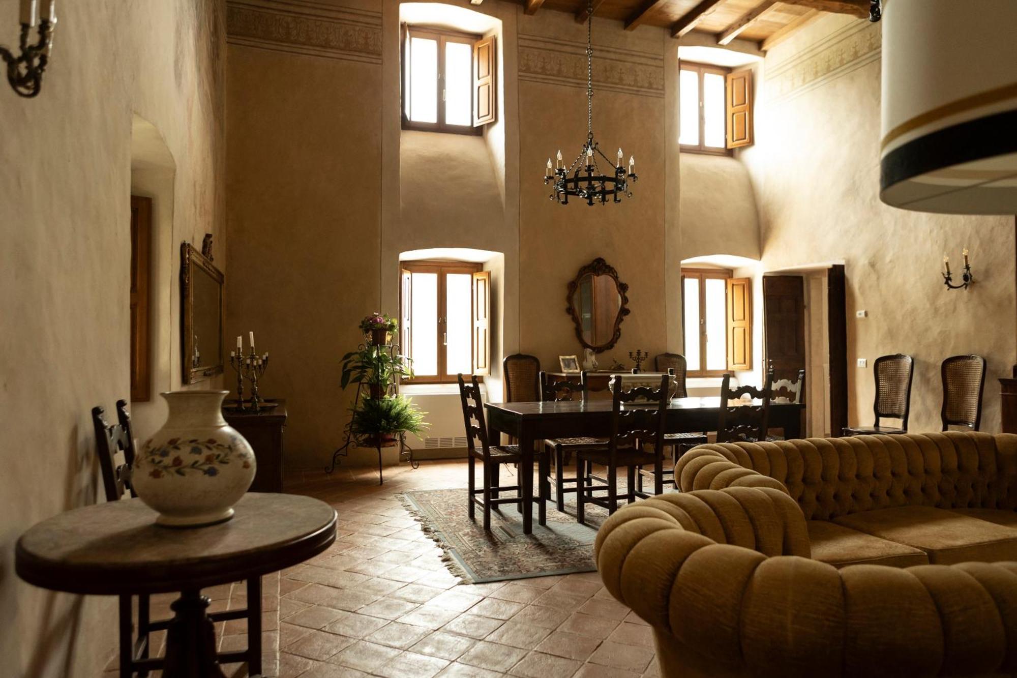 Palazzo Pirro Dimora Storica Bed & Breakfast Acciano Dış mekan fotoğraf